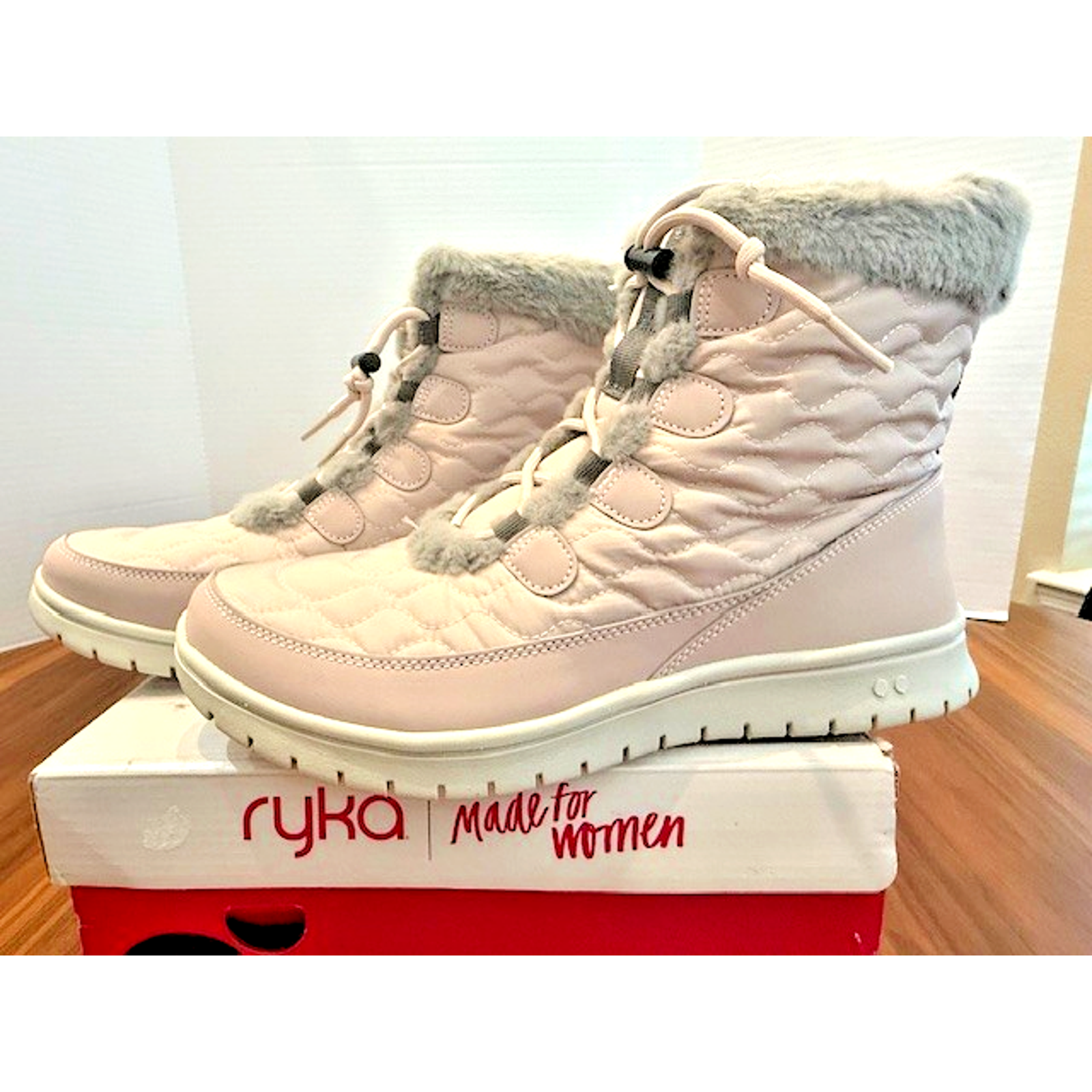 Ryka Water Repellent Faux Fur Winter Boots Snow Hushed Violet Pink & Grey Sz 10